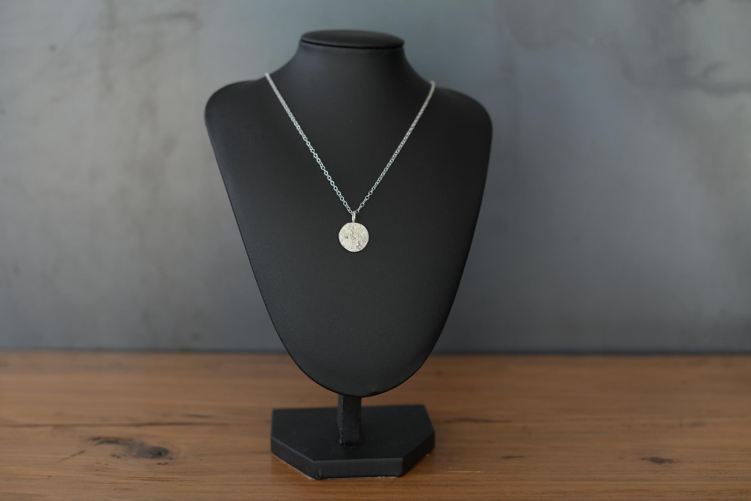 Réalisez votre pendentif en argent réticulé