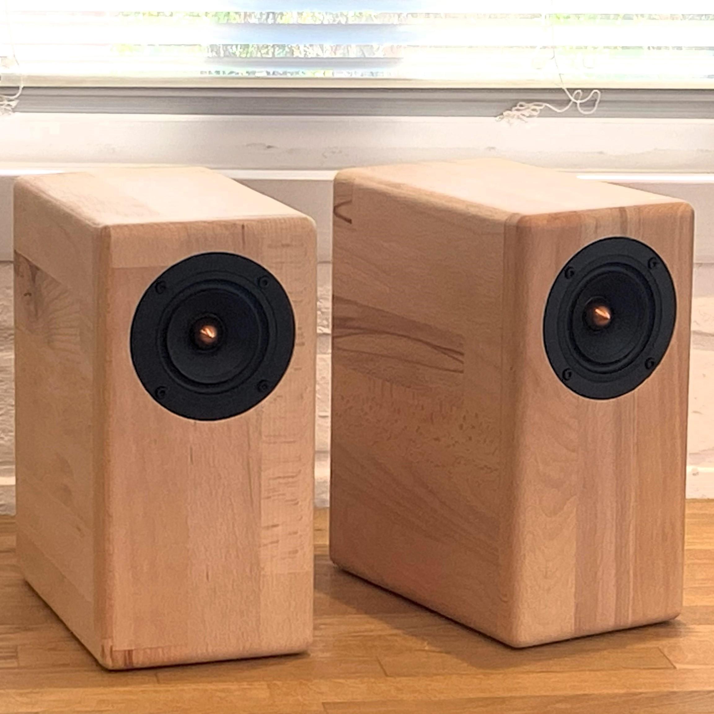 Réalisez votre propre paire d’enceintes bibliothèque