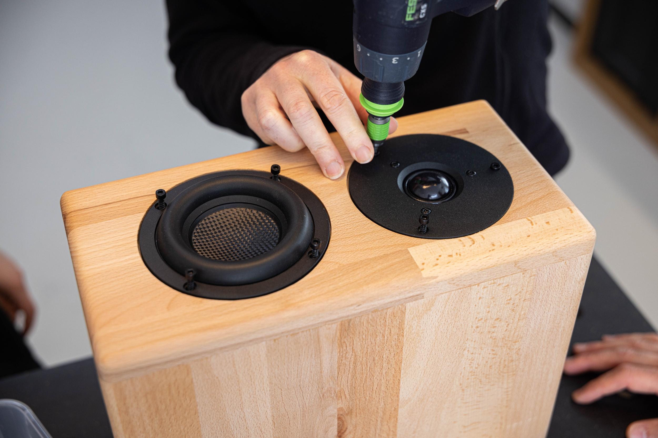 Wecandoo - Réalisez votre paire d'enceintes hifi avec Michel - Image n°6
