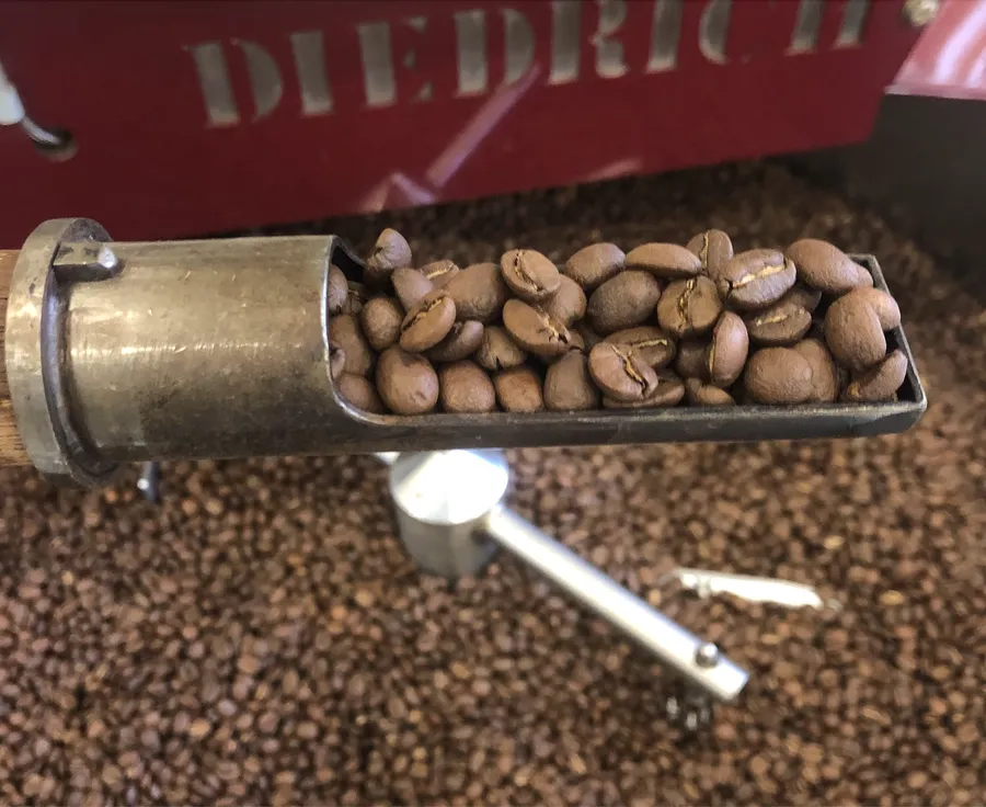 Comprendre, goûter, comparer, torréfier le café avec Anthony - Image n°1 - Wecandoo