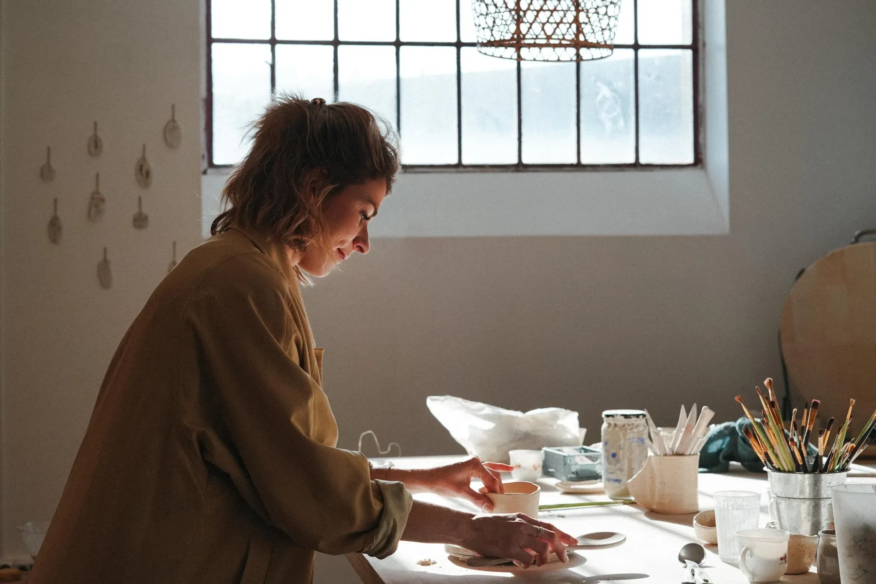 Initiez-vous au modelage et au décor sur céramique avec Clémentine - Image n°5 - Wecandoo