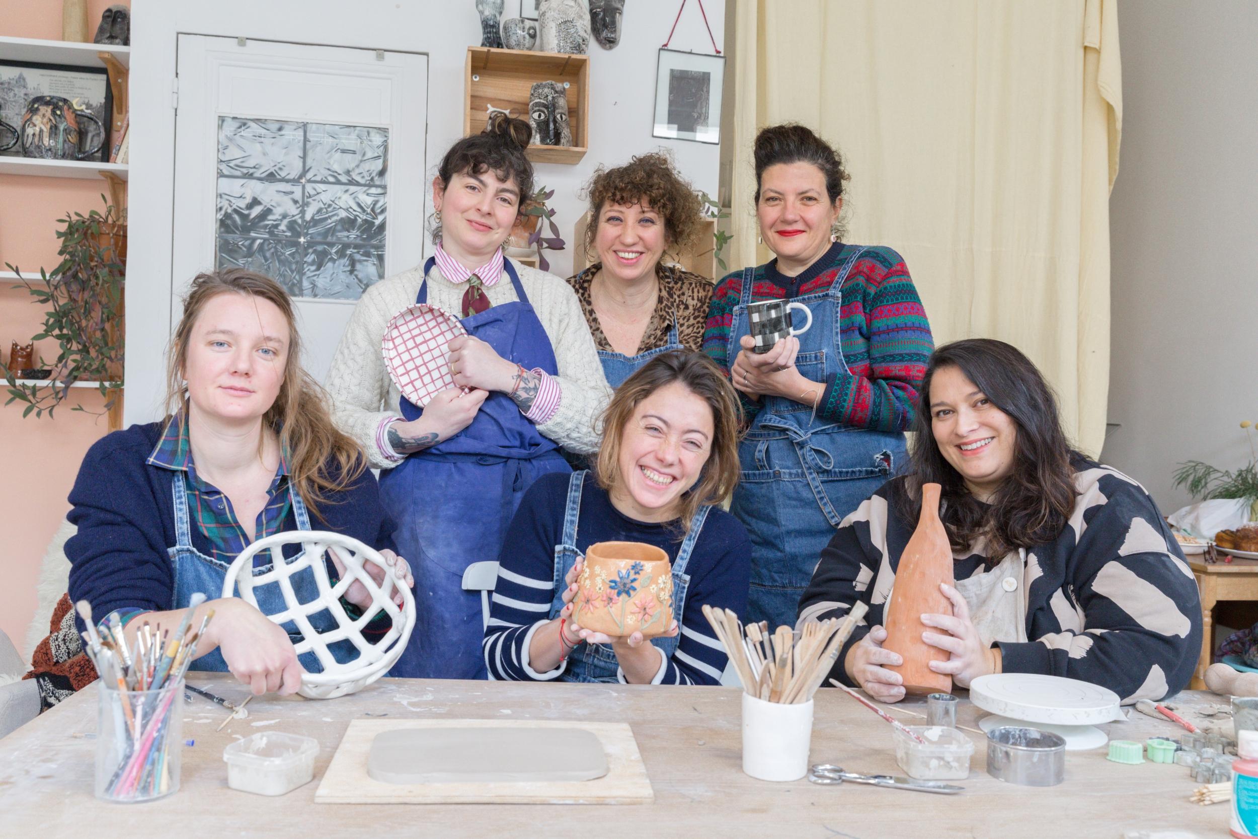 Wecandoo - Initiez-vous à la décoration sur céramique avec Tania - Image n°4