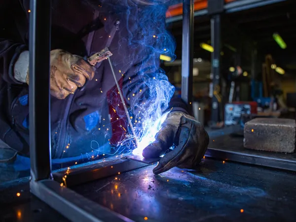 Réalisez votre tabouret avec Simon - Image n°2 - Wecandoo