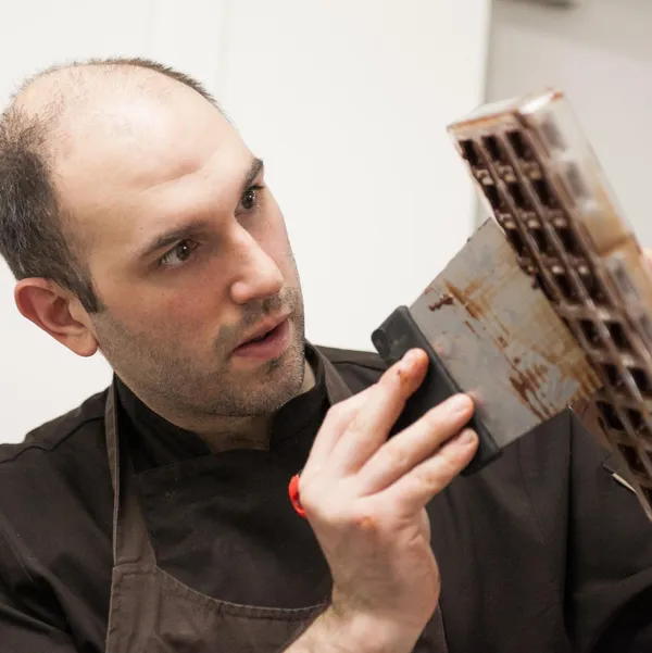 Réunissez votre équipe et dégustez des chocolats artisanaux avec Sabrina et Andrès - Image n°4 - Wecandoo