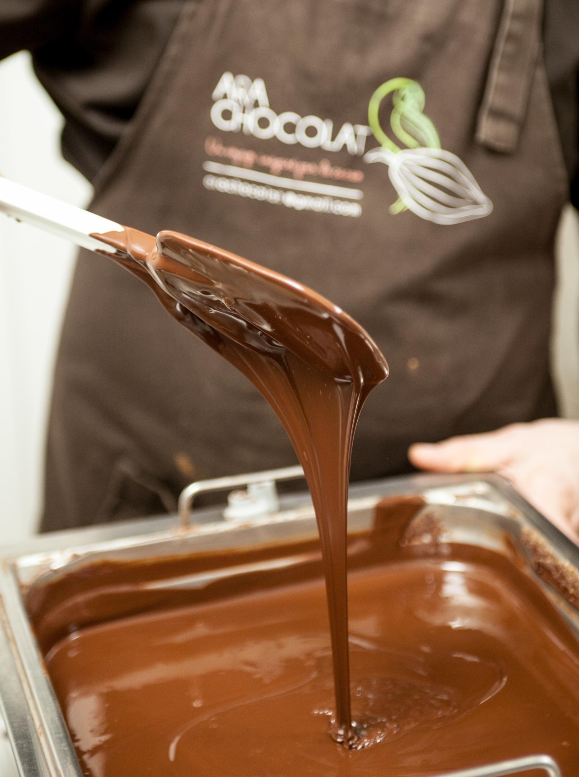 Wecandoo - Réunissez votre équipe et dégustez des chocolats artisanaux avec Sabrina et Andrès - Image n°3