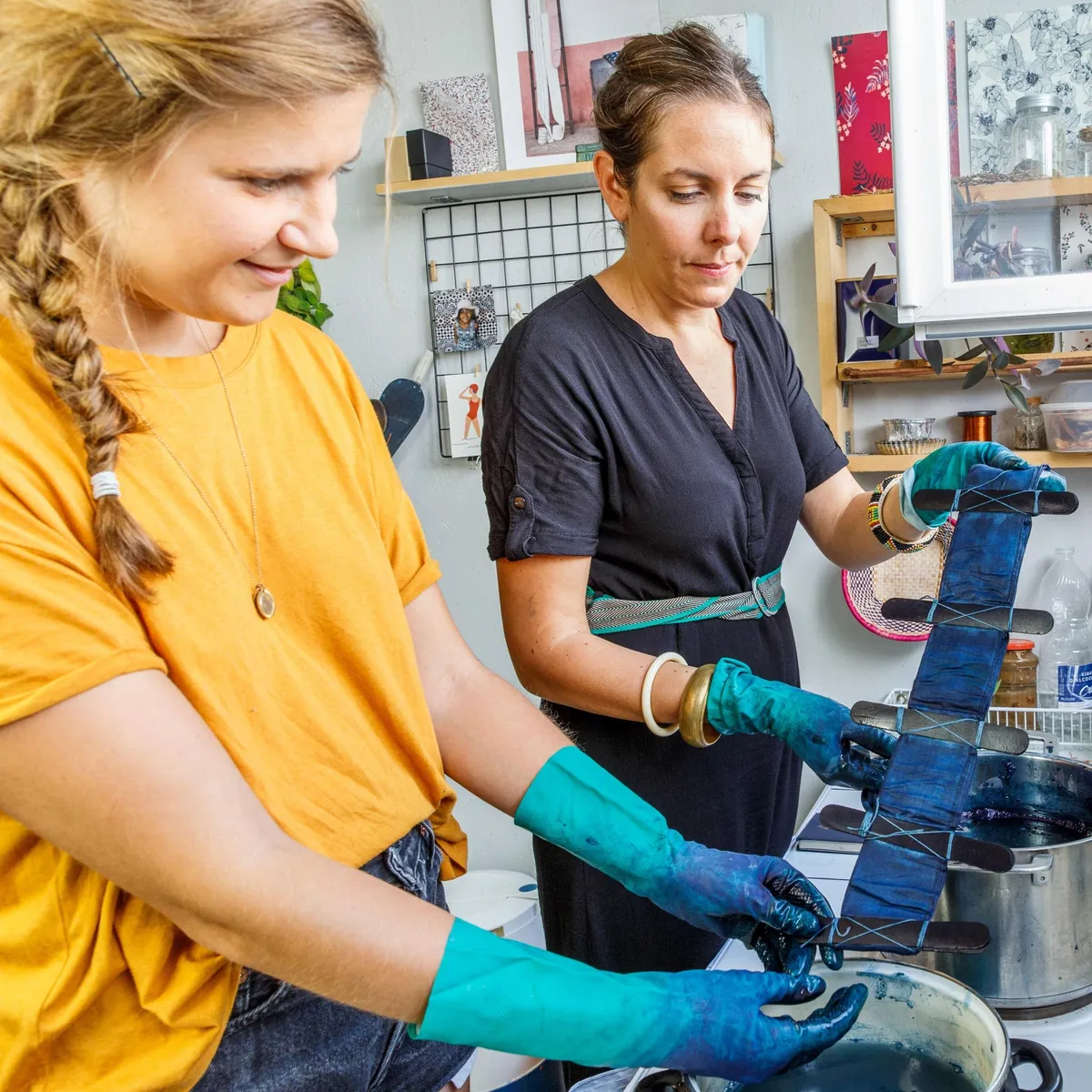 Découvrez la teinture à l'indigo
