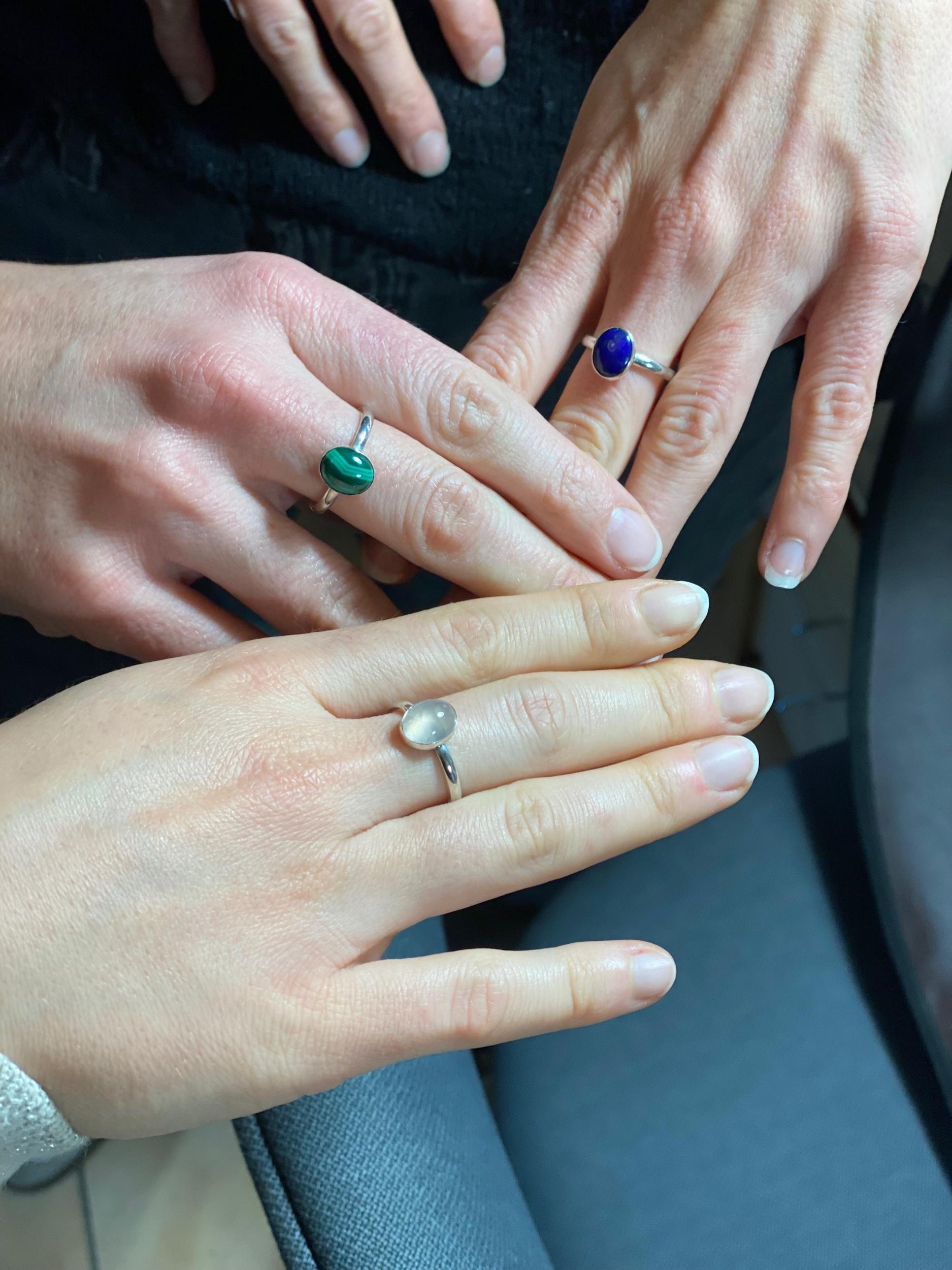 Wecandoo - Sertissez une pierre naturelle sur une bague en argent - Image n°6