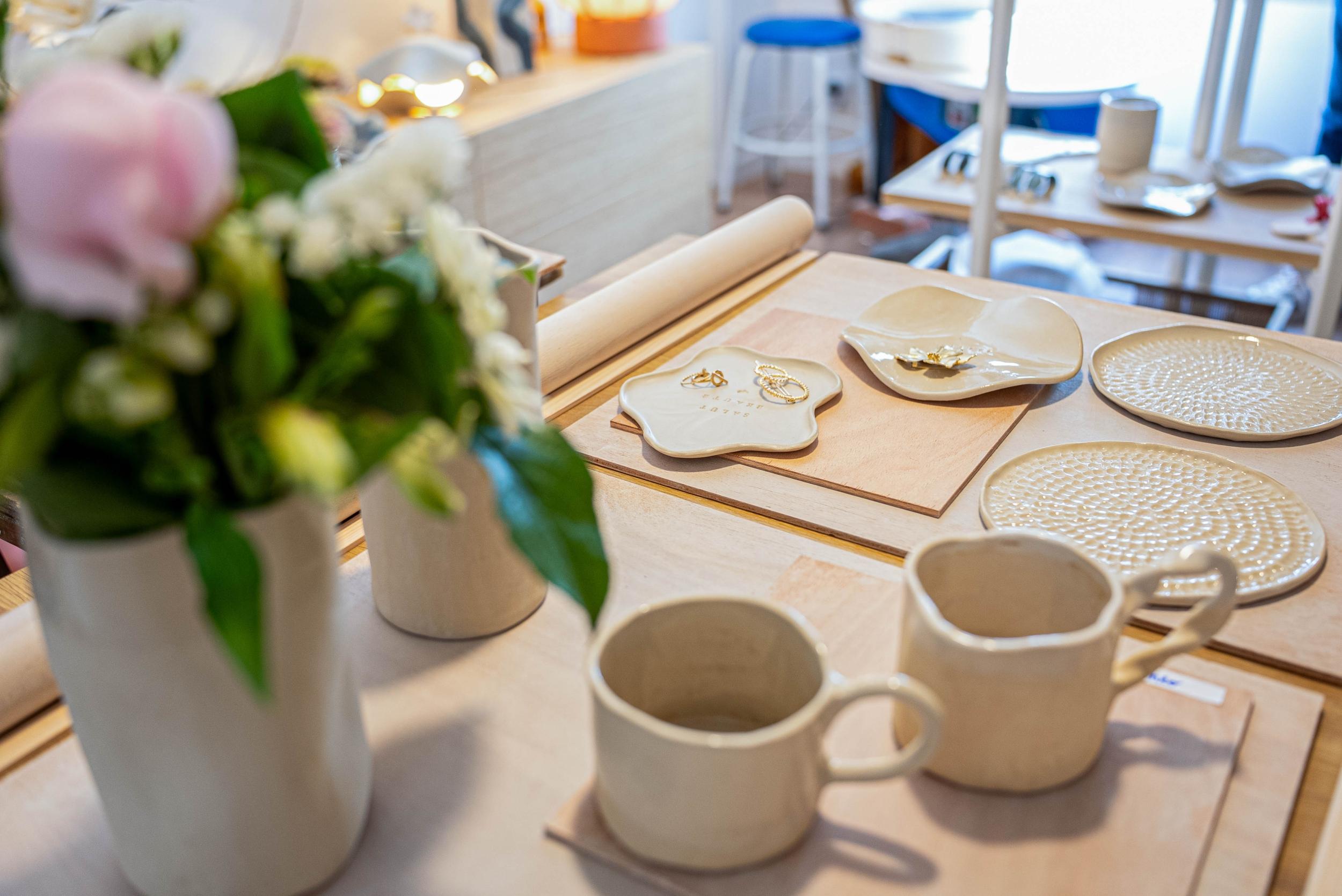 Wecandoo - Modelez votre tasse unique avec Sidonie - Image n°7