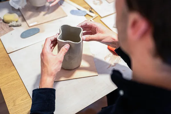 Modelez votre vase unique et personnalisable avec Sidonie - Image n°4 - Wecandoo