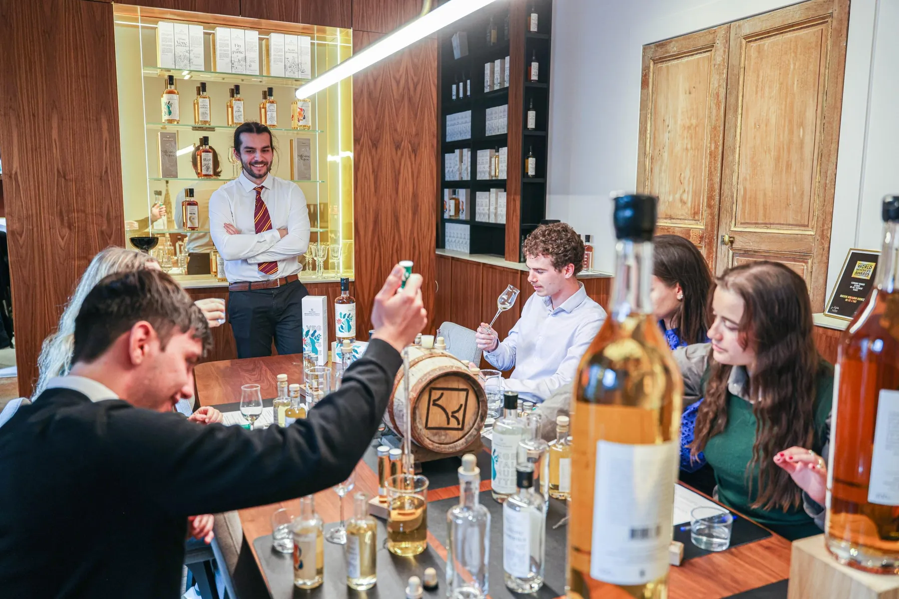 Créez votre propre whisky (50cl) avec Benjamin et son équipe - Afbeelding nr. 1 - Wecandoo