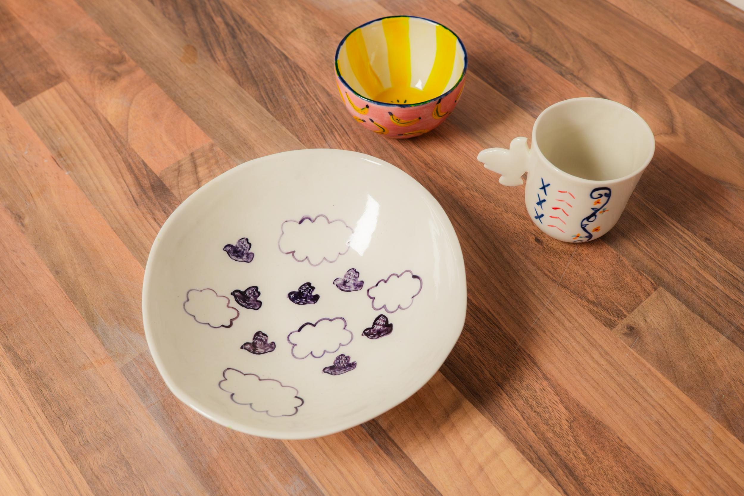 Wecandoo - Initiez-vous au décor sur porcelaine avec Marion - Image n°5