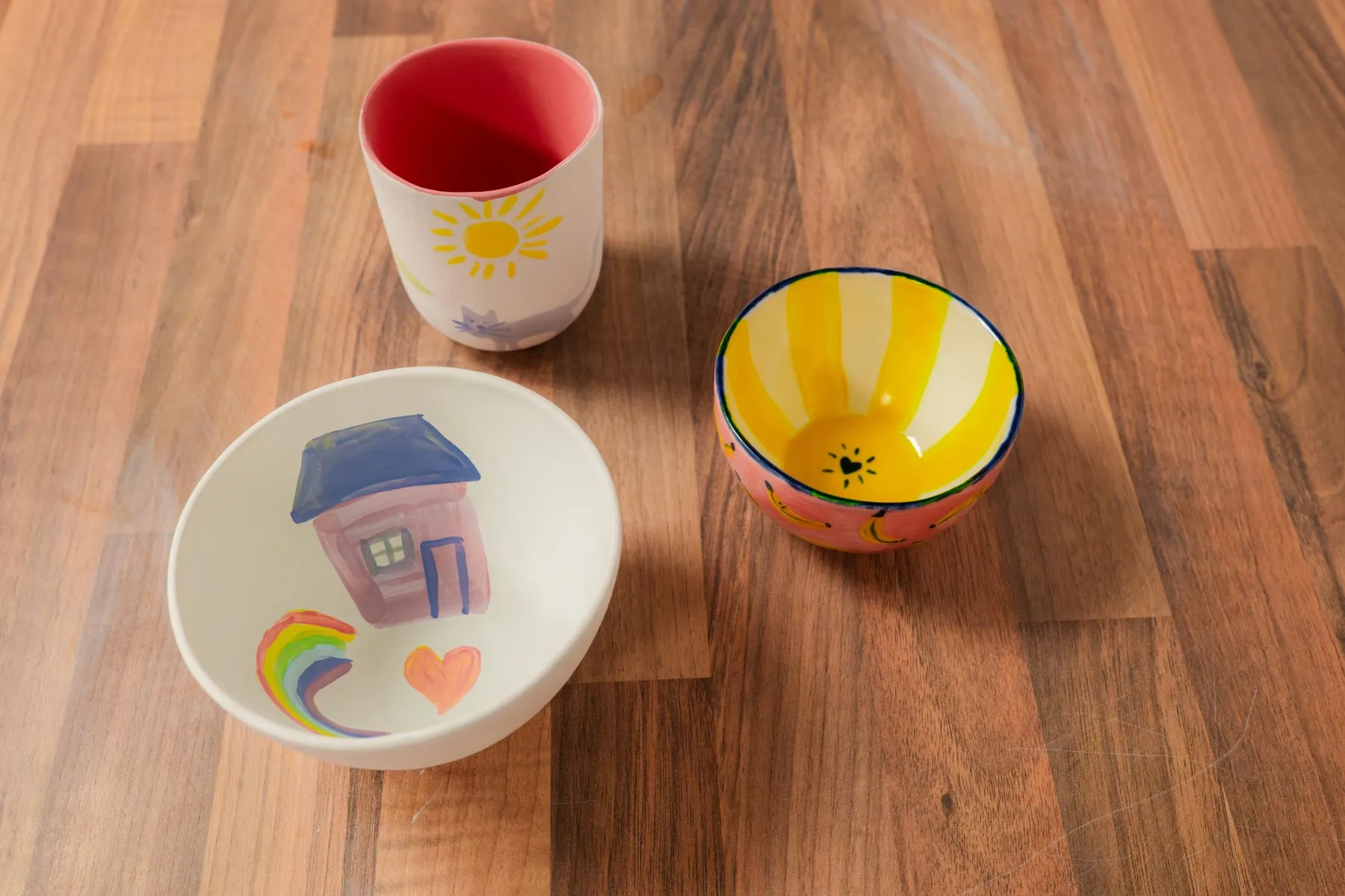 Initiez-vous au décor sur porcelaine en duo avec votre enfant, accompagnés par Marion - Image n°1 - Wecandoo