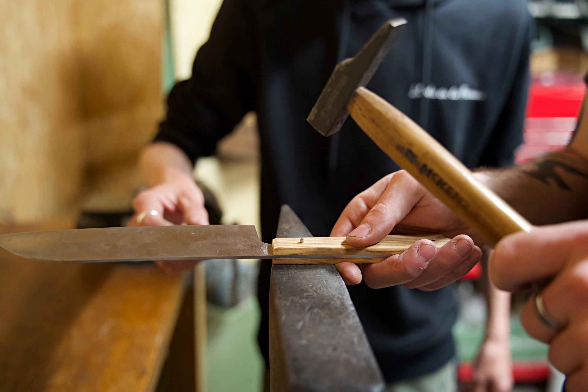 Wecandoo - Réalisez votre couteau d'office ou santoku avec Pascal - Image n°7