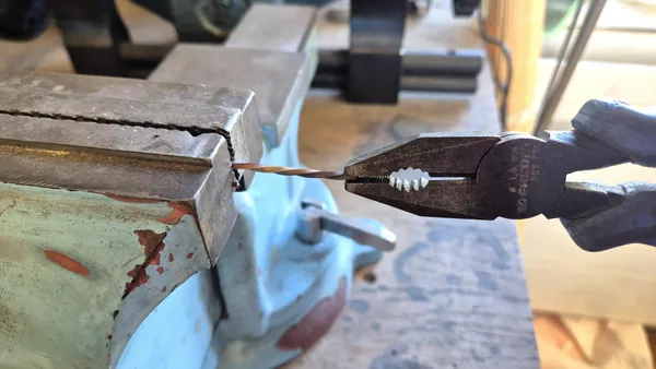 Réalisez votre ear cuff en argent avec Cécile - Image n°4 - Wecandoo