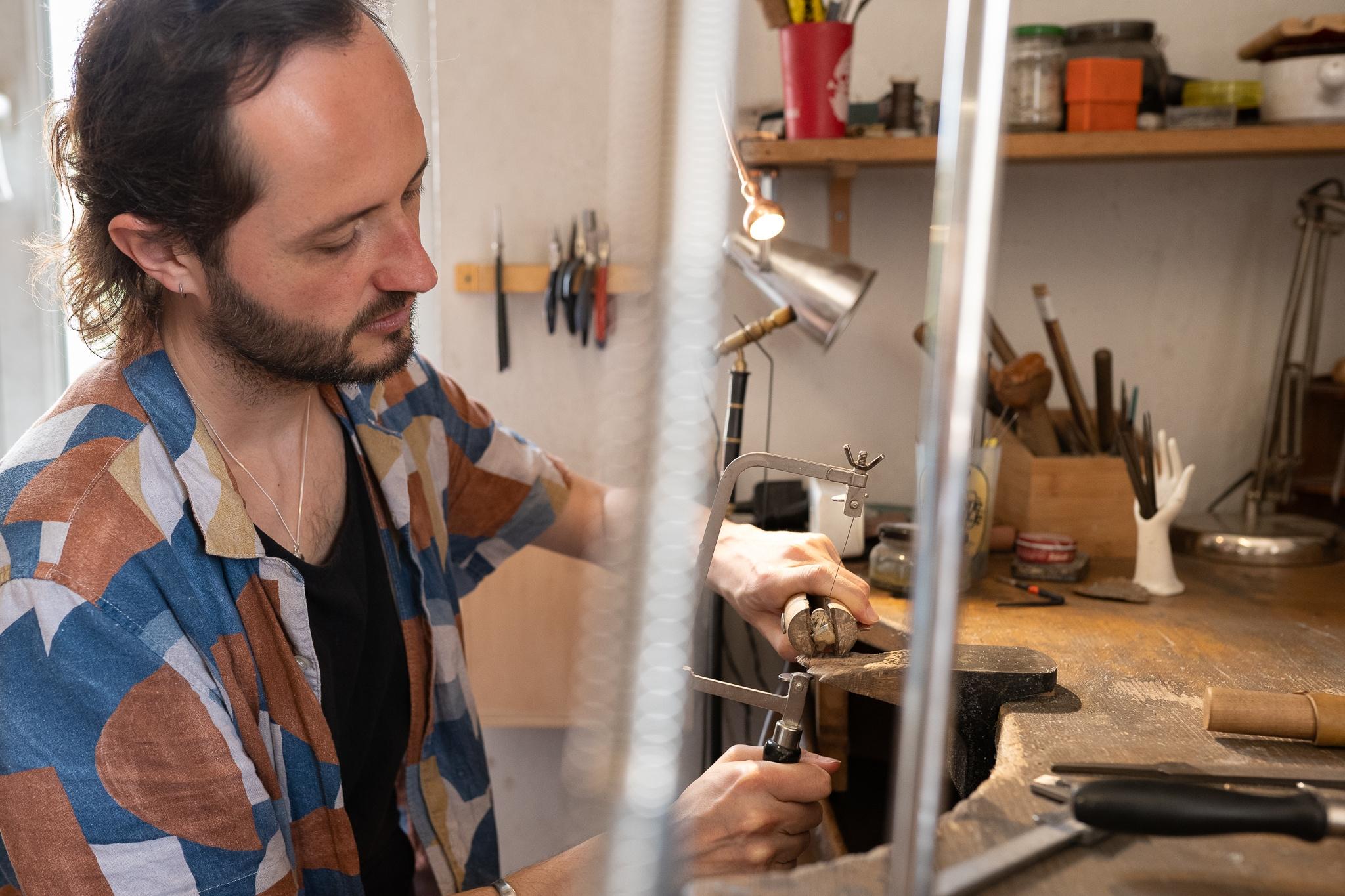 Wecandoo - Réalisez votre ear cuff en argent avec Cécile - Image n°8