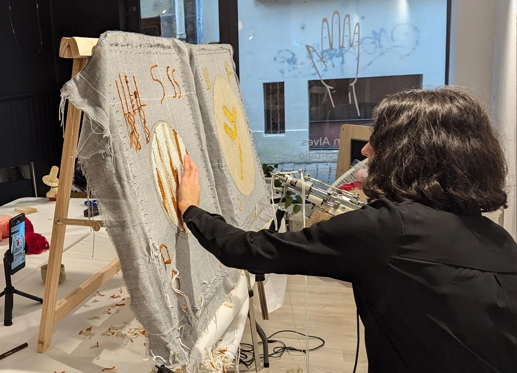 Découvrez le tufting avec Gwendoline - Afbeelding nr. 2 - Wecandoo