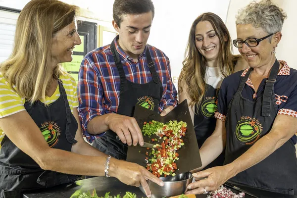 Réunissez votre équipe et réalisez votre menu italien avec Caroline et son équipe - Afbeelding nr. 5 - Wecandoo