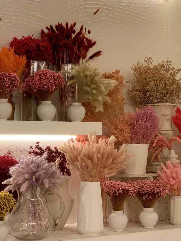 Créez votre bougeoir de fleurs séchées avec Mimi - Image n°4 - Wecandoo