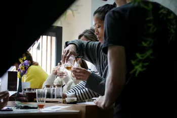 Dégustez du thé à l’heure de l’apéro