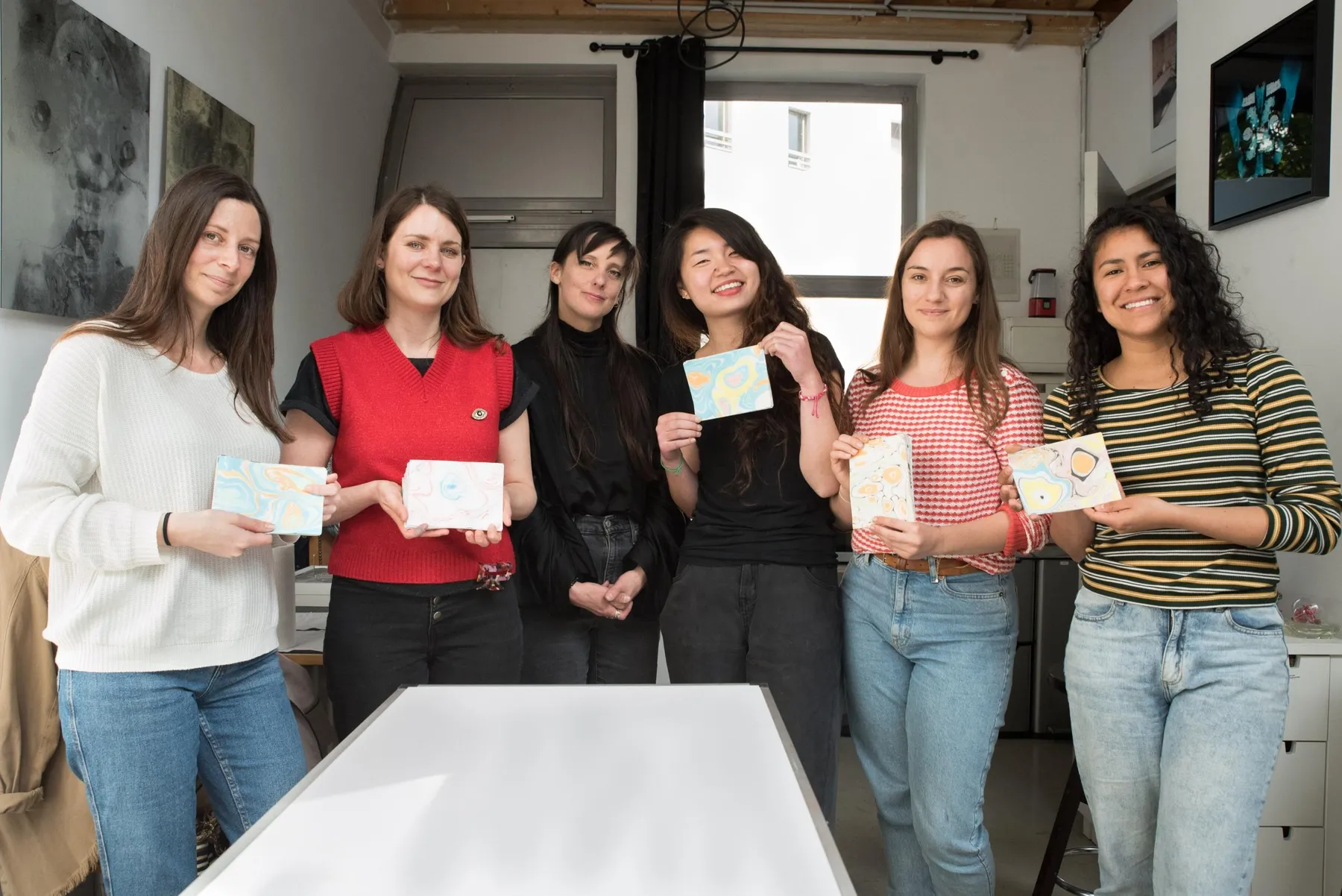 Réalisez votre papier marbré japonais avec Maud - Image n°5 - Wecandoo