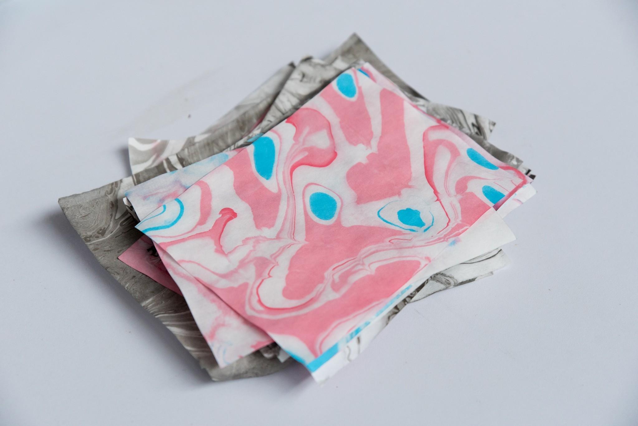 Réalisez votre papier marbré japonais