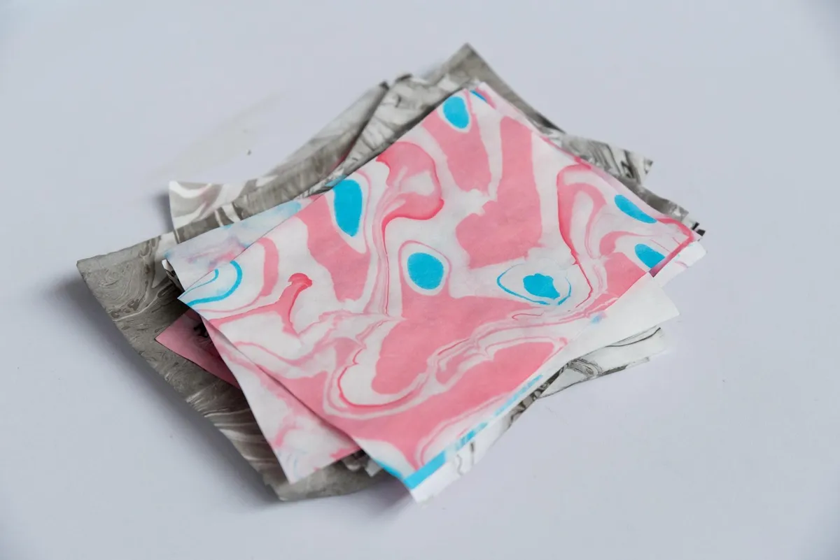 Réalisez votre papier marbré japonais