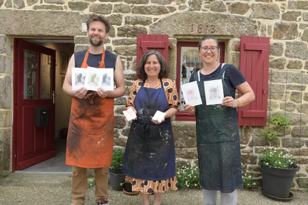 Découvrez la gravure eau-forte sur cuivre avec Cécile - Image n°5 - Wecandoo