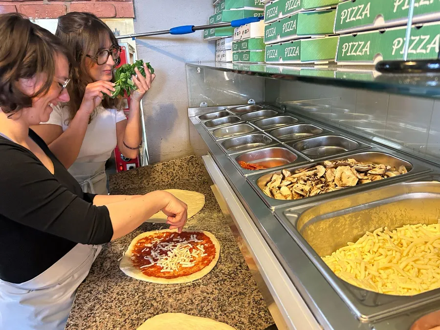 Initiez-vous à l’art de la pizza avec Jérémy - Image n°1 - Wecandoo