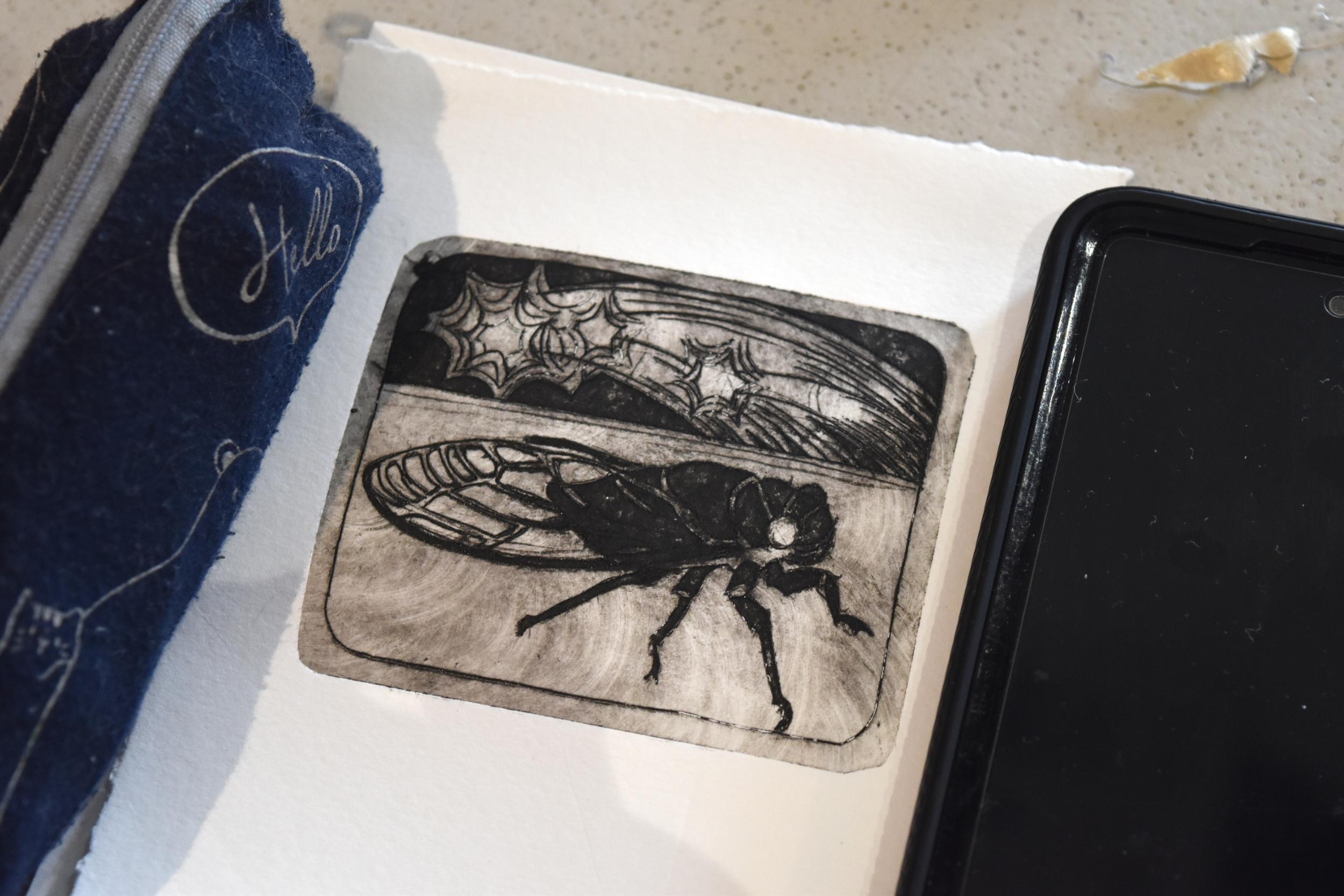 Découvrez la technique de la gravure Tetra Pack avec Émilie - Image n°6 - Wecandoo