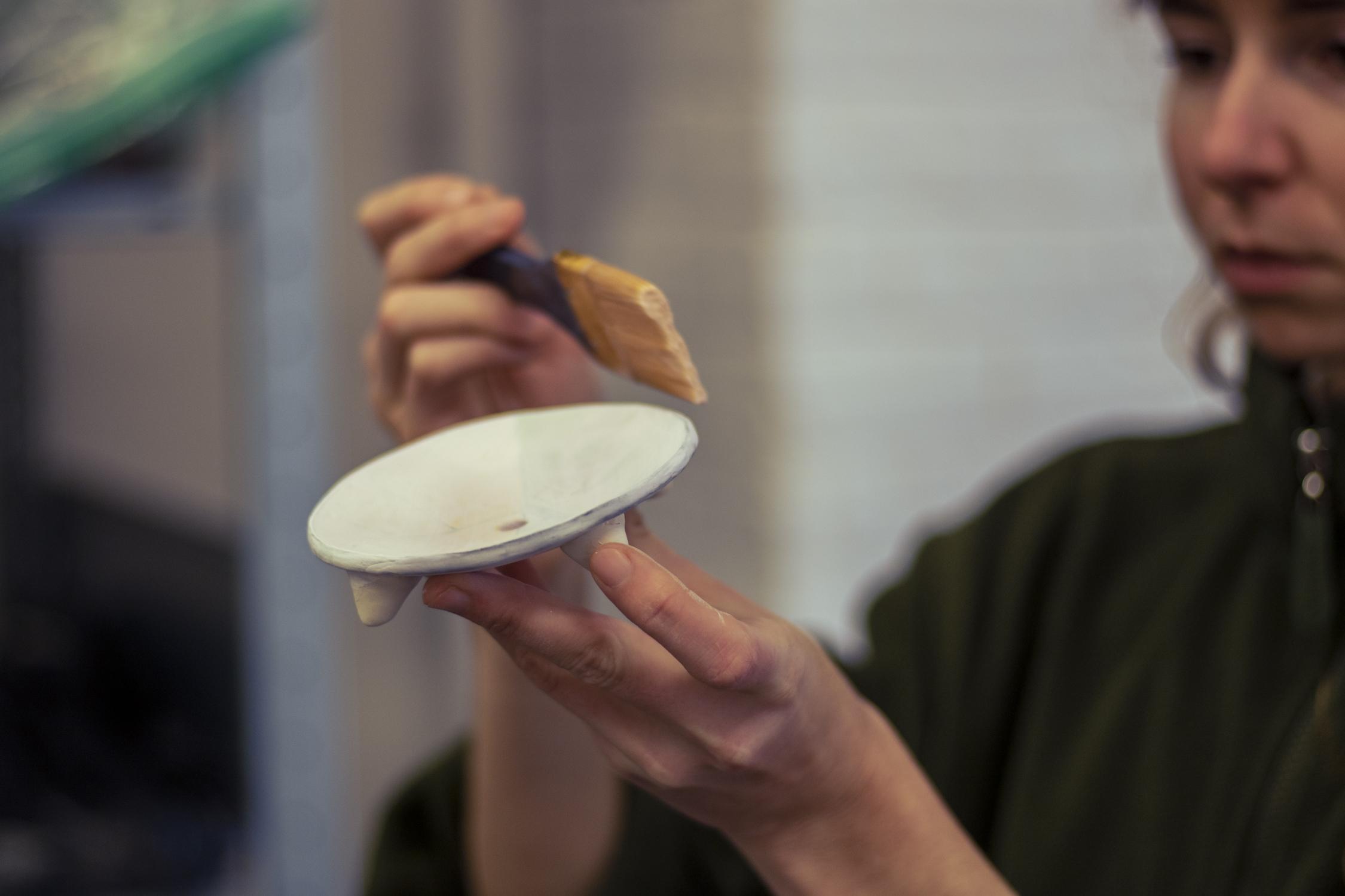 Modelez et émaillez votre création en céramique au cours de deux sessions avec Sandra - Image n°3 - Wecandoo