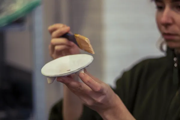 Modelez et émaillez votre création en céramique au cours de deux sessions avec Sandra - Image n°3 - Wecandoo