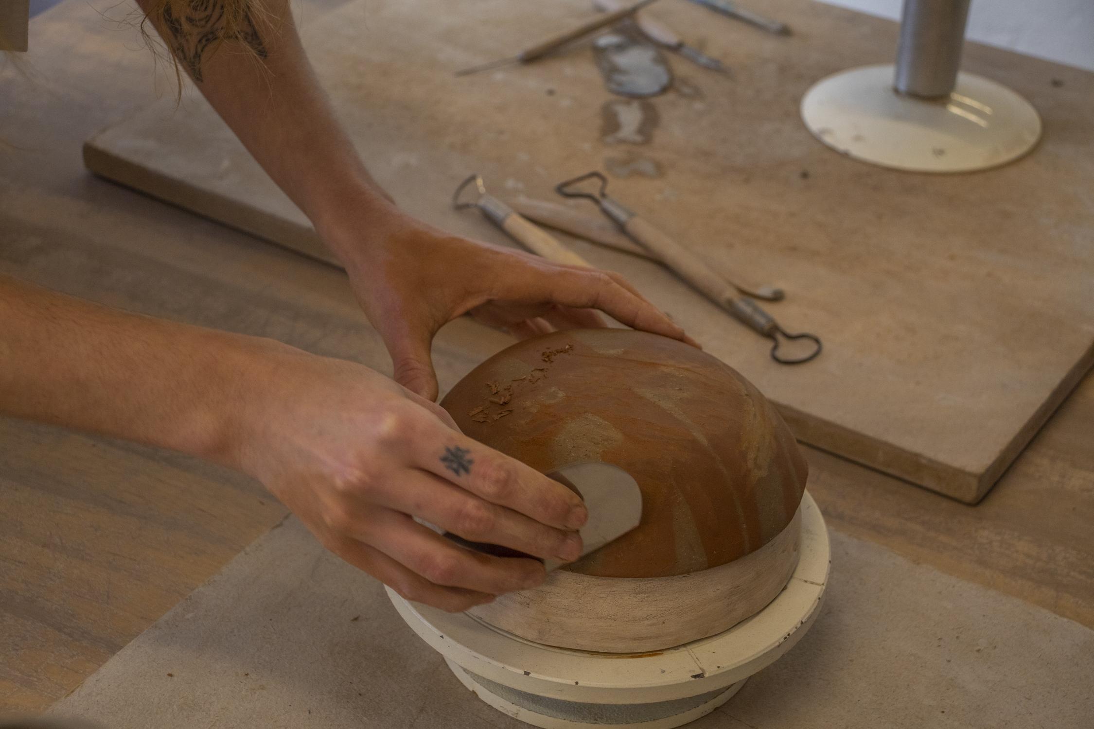 Initiez-vous à la technique de la terre-mêlée avec Sandra - Image n°4 - Wecandoo