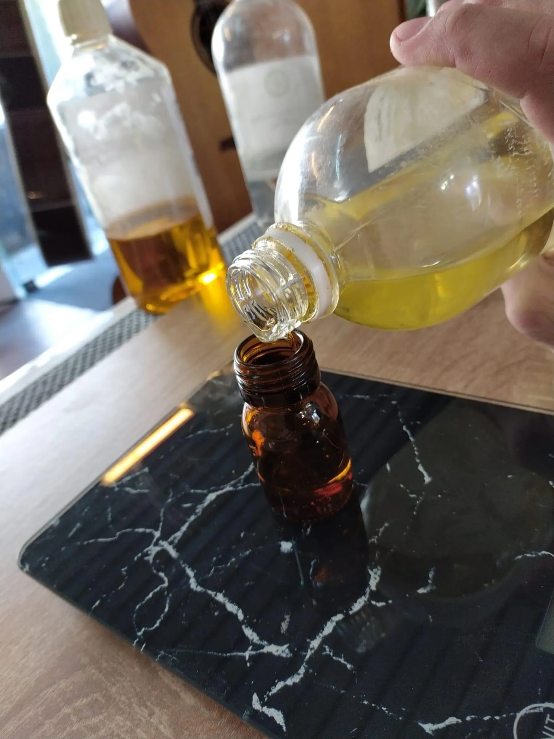 Initiez-vous à l'entretien de votre guitare avec Thomas - Image n°5 - Wecandoo