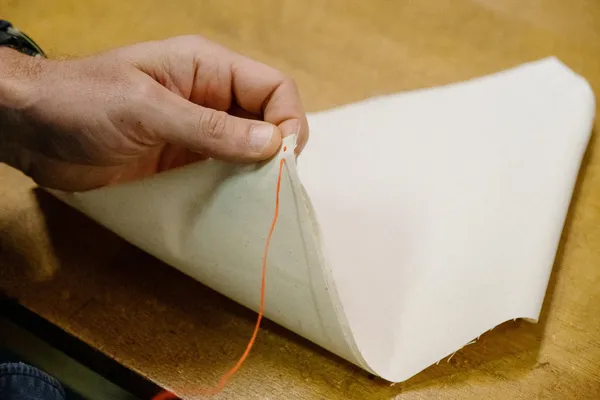 Créez votre gilet de costume pour homme sur une journée avec Giordano - Image n°3 - Wecandoo