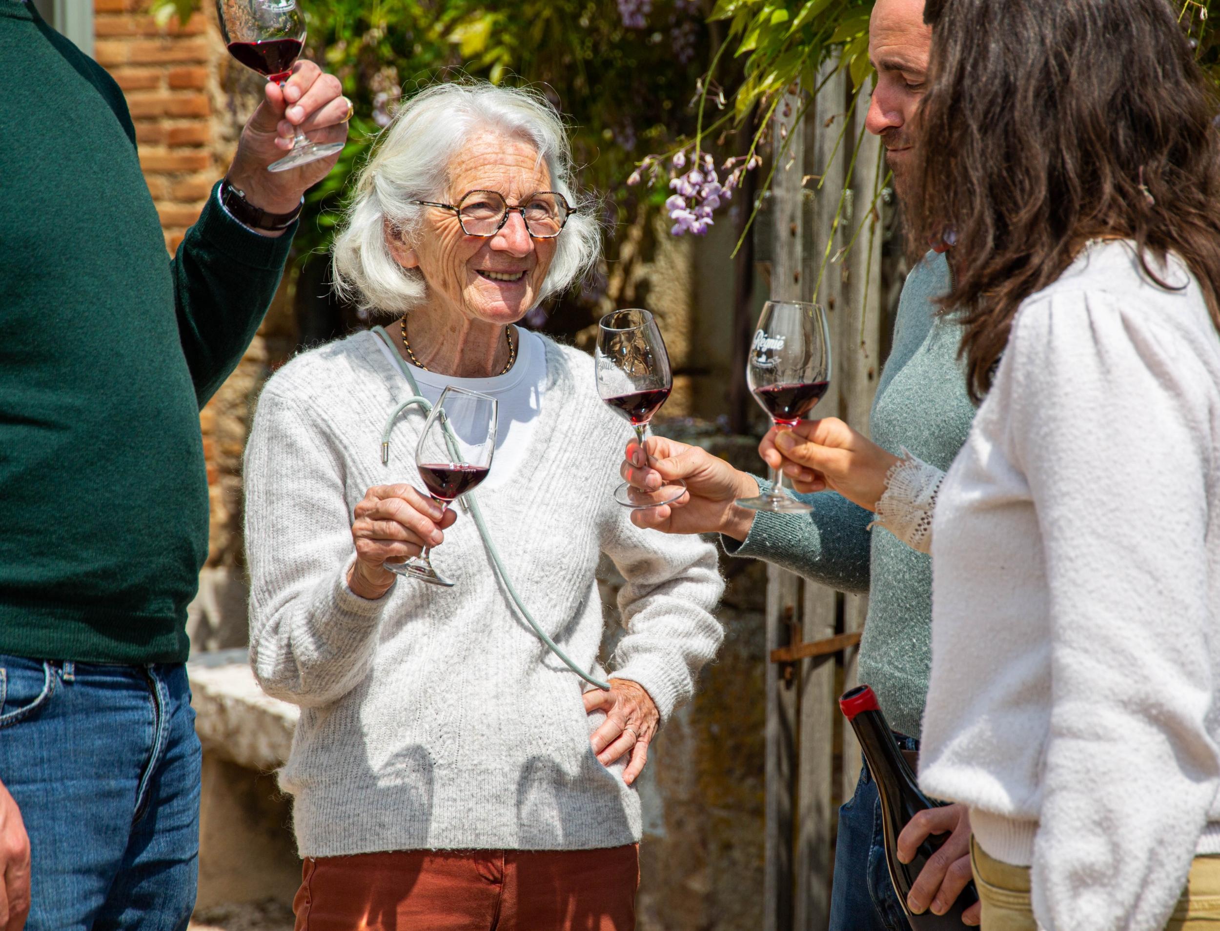 Wecandoo - Initiez-vous à la dégustation de vin avec Mathilde - Image n°7