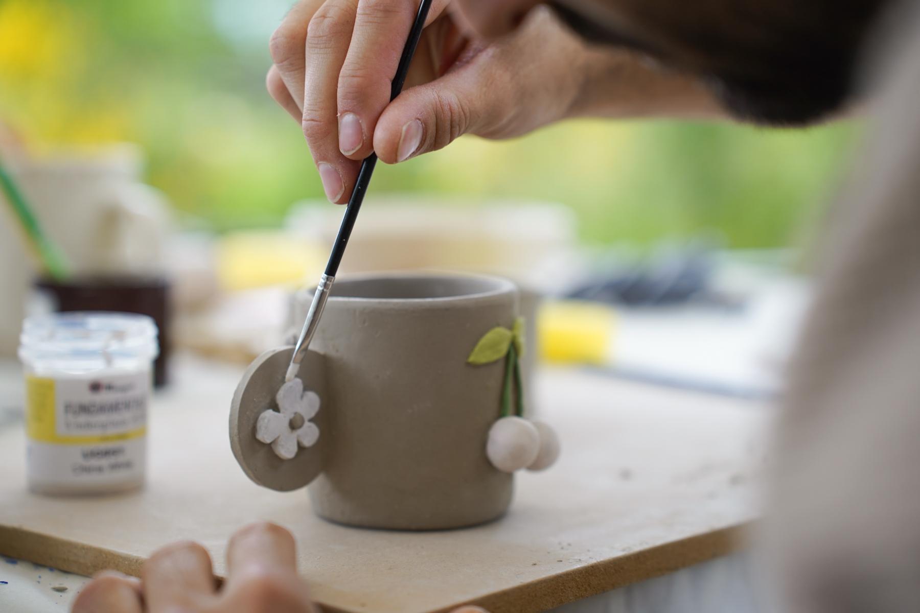Wecandoo - Modelez votre mug personnalisé avec Manon - Image n°4