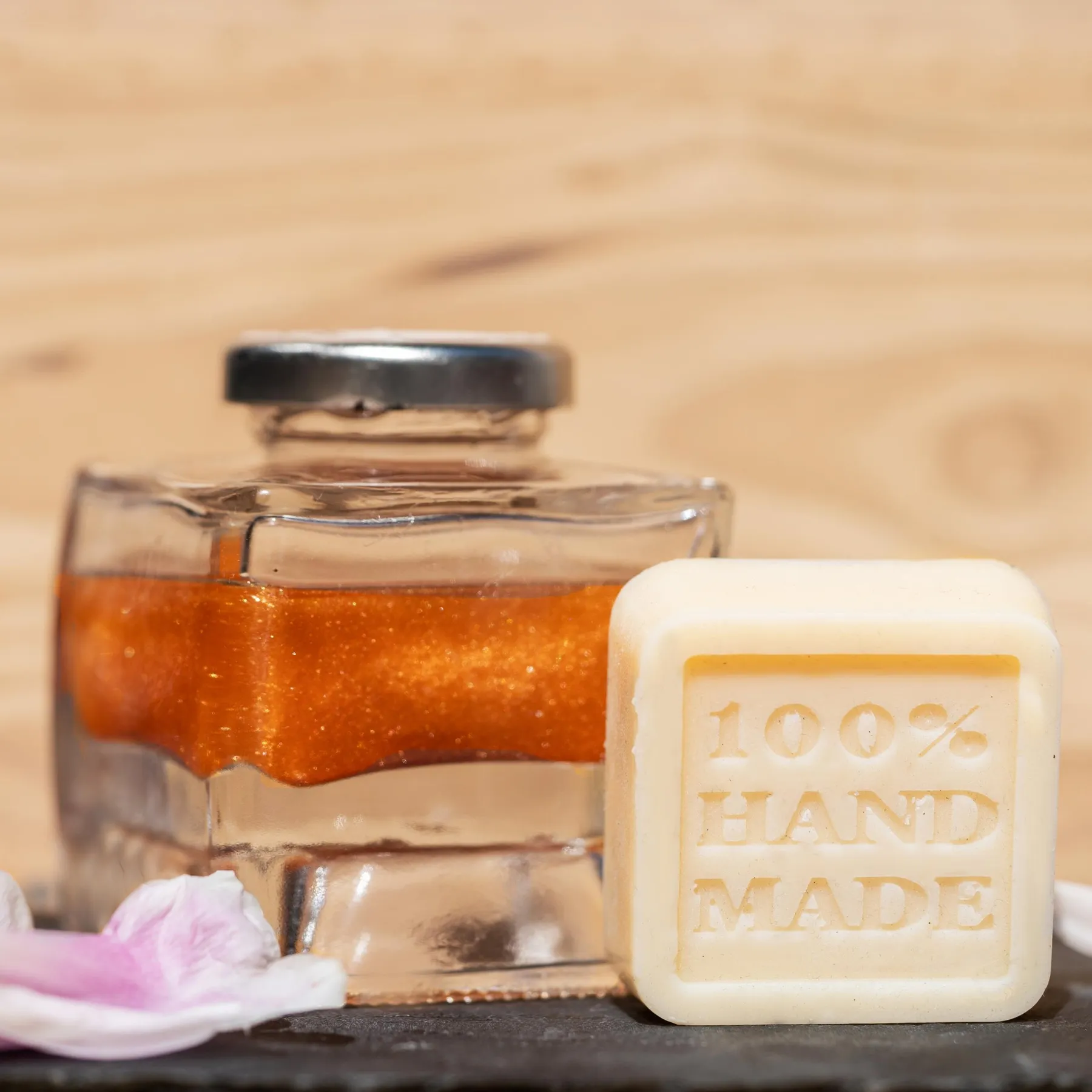 Rassemblez votre équipe et créez votre duo de soins naturels avec Marie - Image n°1 - Wecandoo