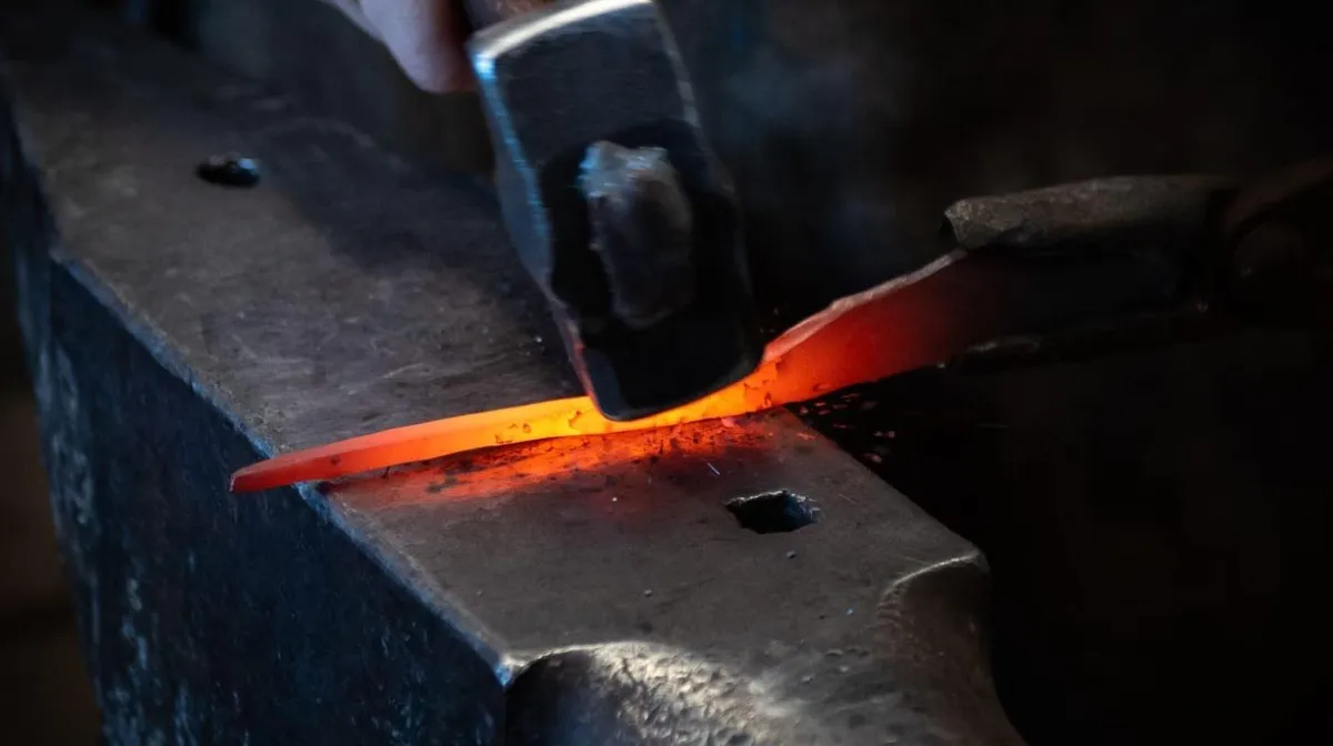 Réalisez votre décapsuleur à la forge