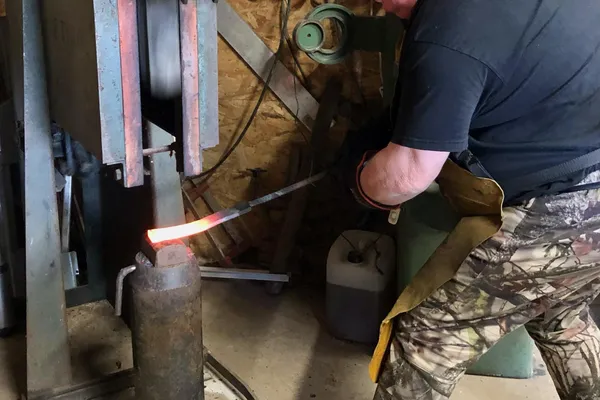 Forgez votre couteau d’exception en acier Damas sur 2J consécutifs - Image n°4 - Wecandoo