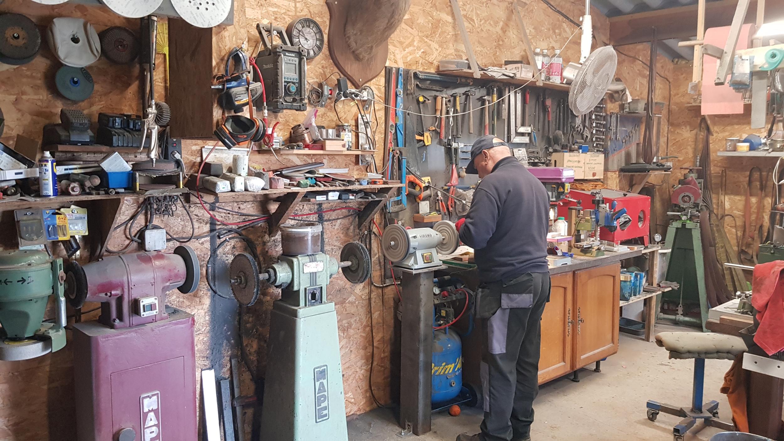 Wecandoo - Fabriquez votre couteau damas sur une journée avec Jean-Luc - Image n°5