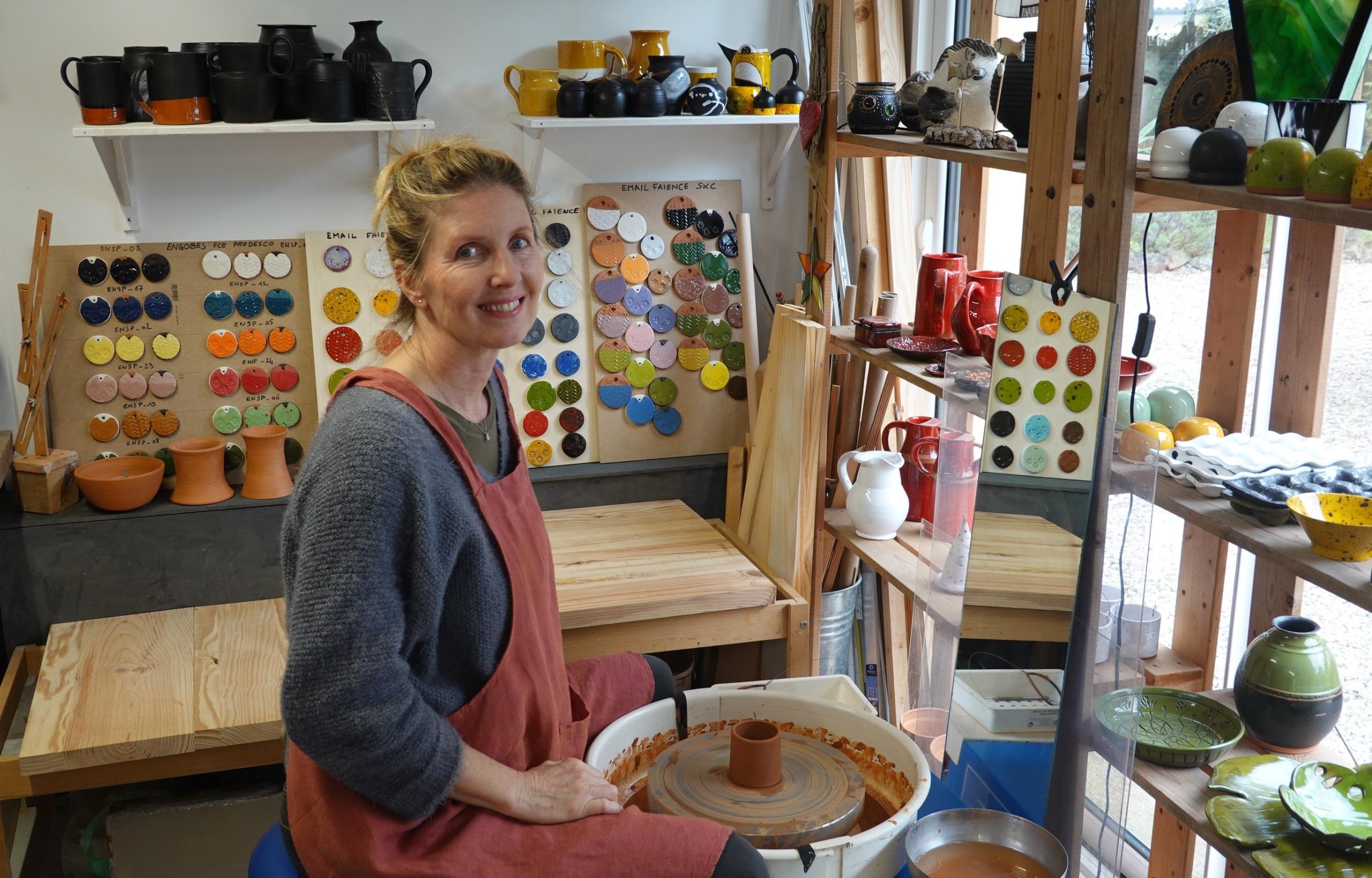 Initiez-vous au tour de potier avec Myriam - Image n°8 - Wecandoo