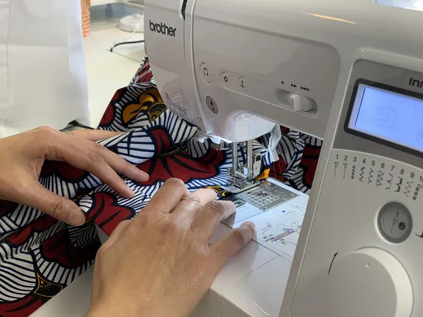 Confectionnez votre jupe portefeuille avec Nadège - Image n°2 - Wecandoo