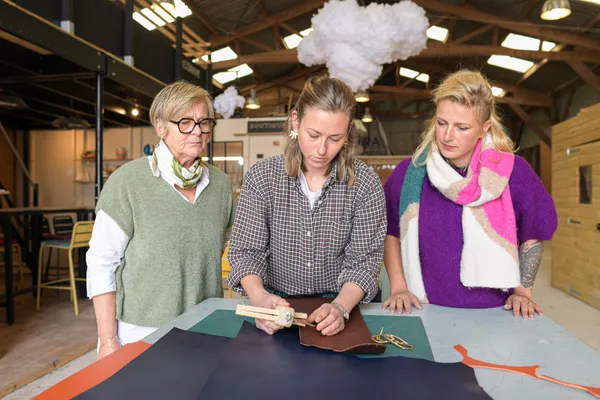 Réalisez votre porte-clé personnalisé avec Lucie - Image n°2 - Wecandoo