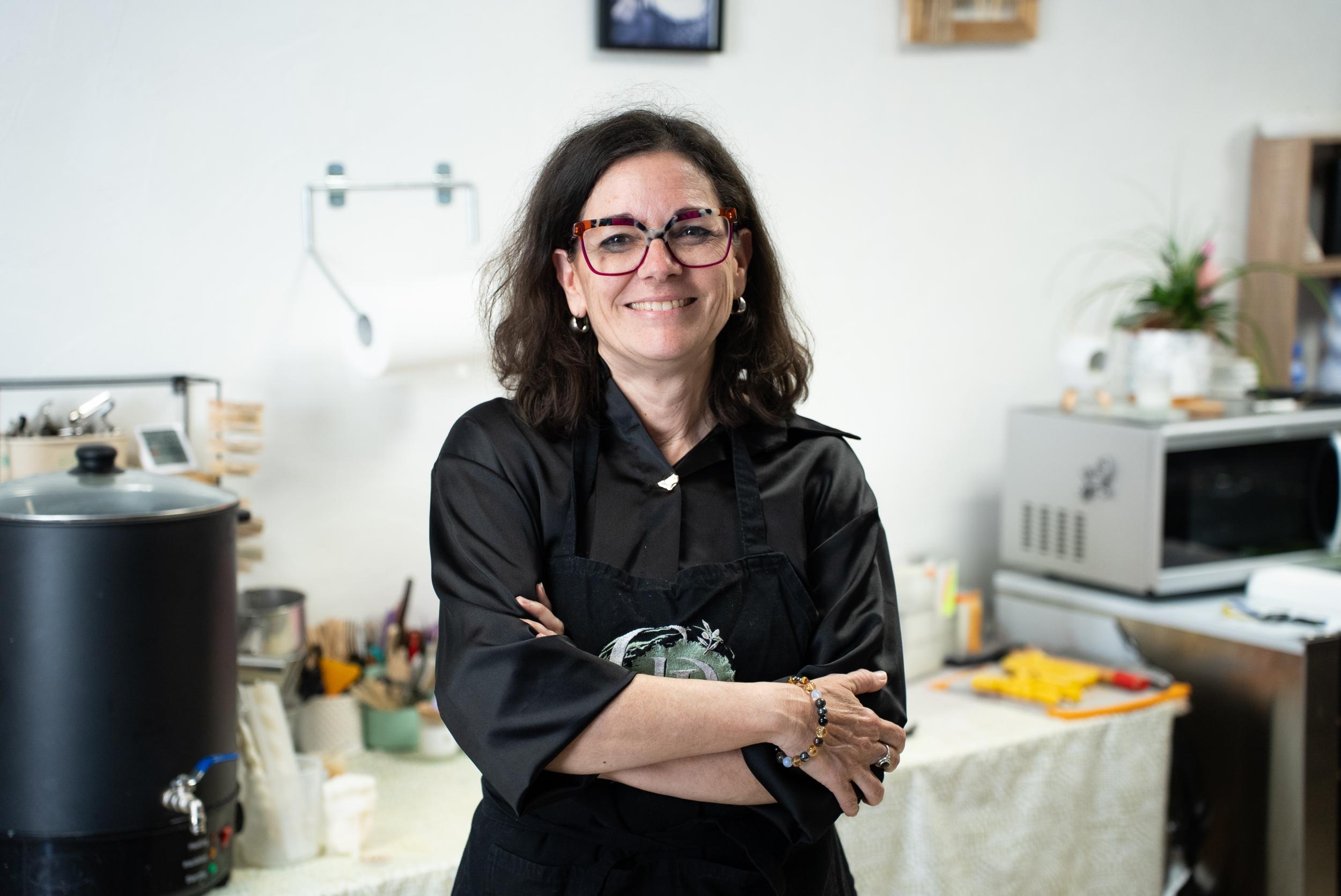 Wecandoo - Initiez-vous à la fabrication de bougies en profitant d'un apéritif avec Géraldine - Image n°8