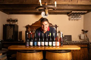 Steeve: Vigneron in Rhône (69)