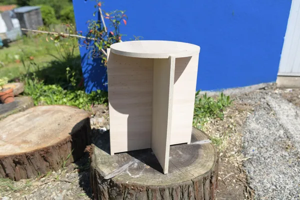 Wecandoo - Fabriquez votre tabouret