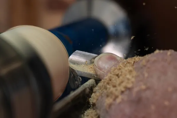 Découvrez le tournage sur bois avec Fabrice - Image n°4 - Wecandoo