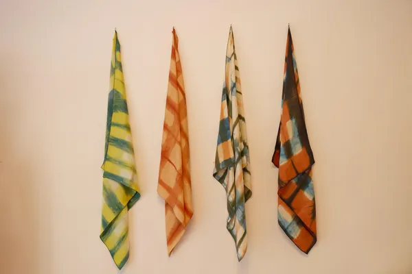 Wecandoo - Réalisez votre foulard en soie en teinture végétale