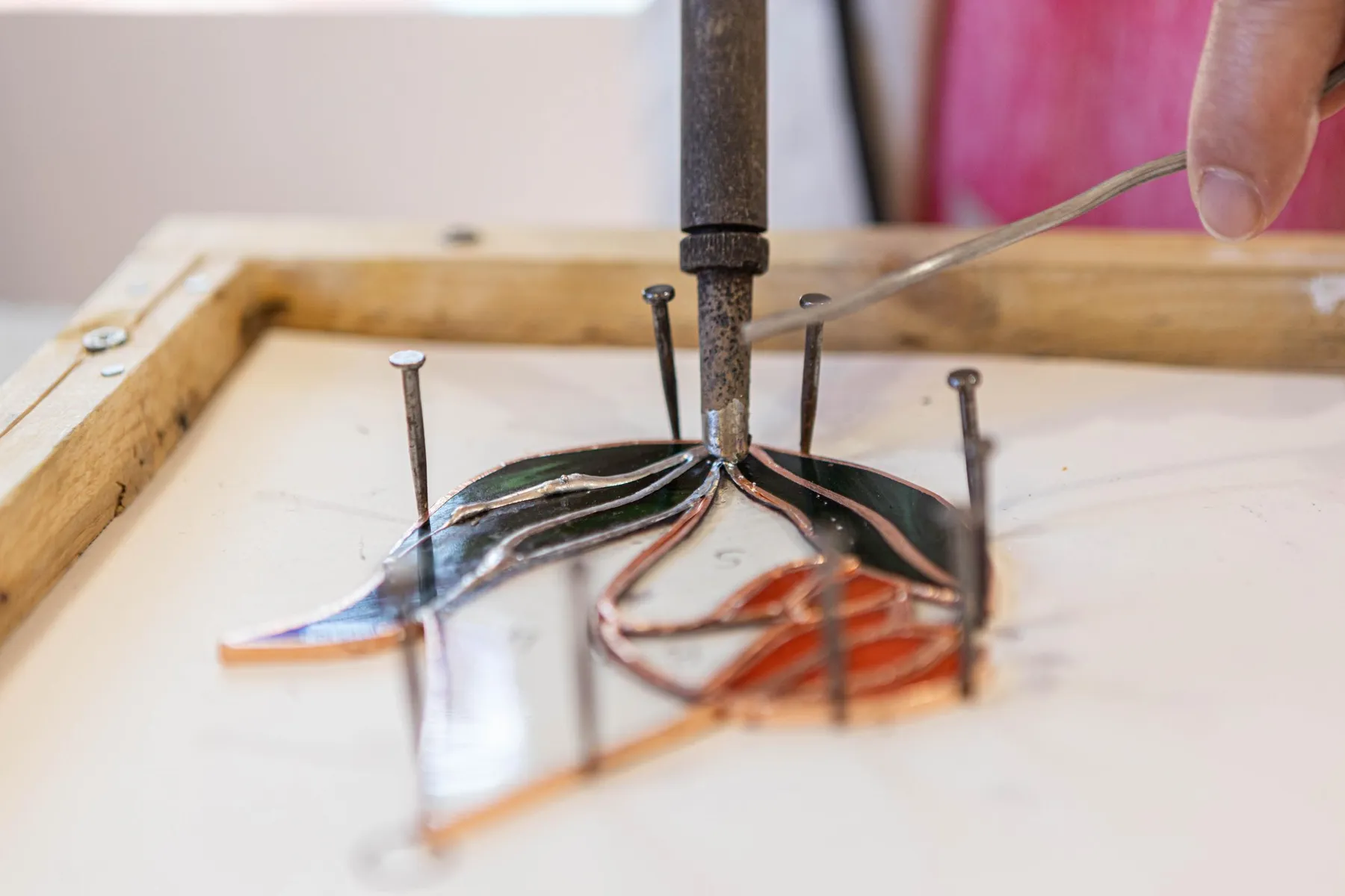 Initiez-vous au vitrail Tiffany avec Sylvie - Image n°2 - Wecandoo