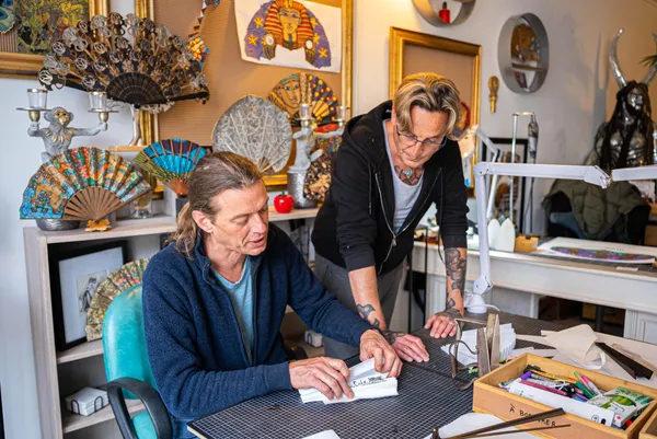 Montez et assemblez votre propre éventail avec Frederick - Image n°3 - Wecandoo